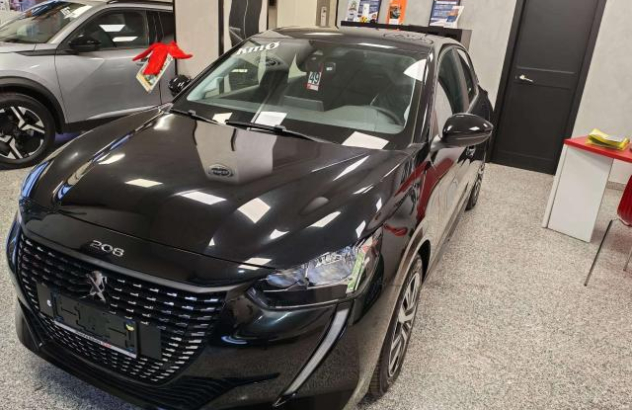 PEUGEOT 208  Benzina 2023