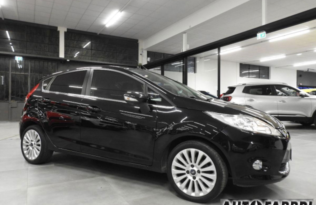 FORD Fiesta 1.4 TDCi 68CV 5p. Titanium Diesel 2010