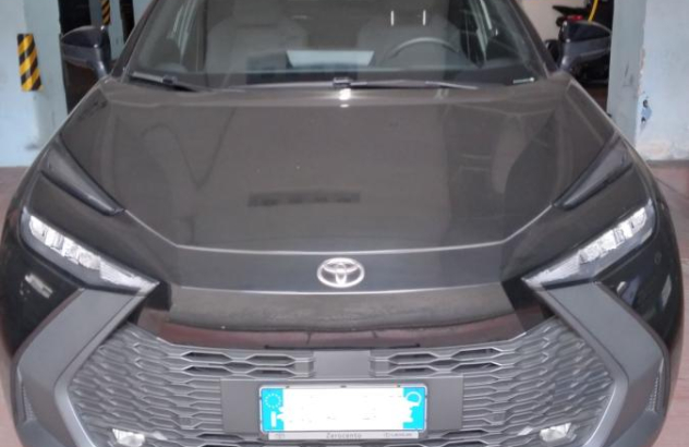 TOYOTA C-HR  Elettrica-Benzina 2024