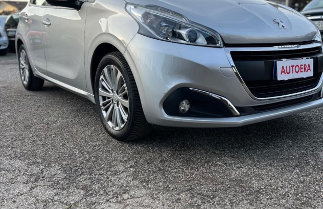 PEUGEOT 208 1.2 VTi 82 CV 5p. Allure Benzina 2016
