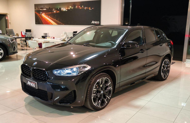 BMW X2 X2 sDrive18d Goldplay Edition Diesel 2021