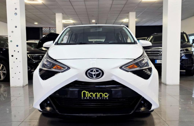 TOYOTA Aygo 1.0 VVT-i 72 CV 5p. x-play Benzina 2021