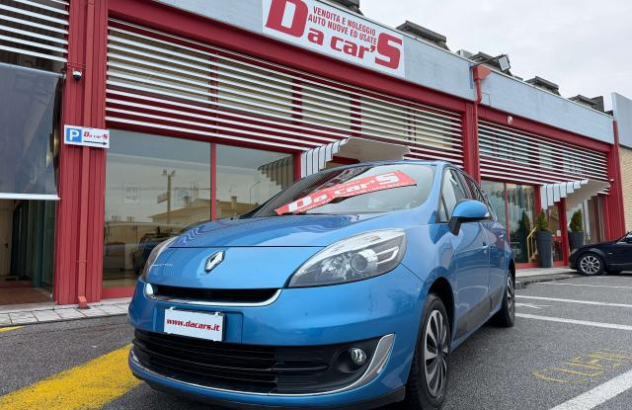 RENAULT Scénic  Diesel 2013