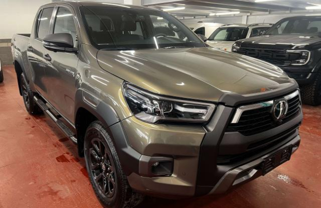 TOYOTA Hilux  Elettrica-Diesel 1999