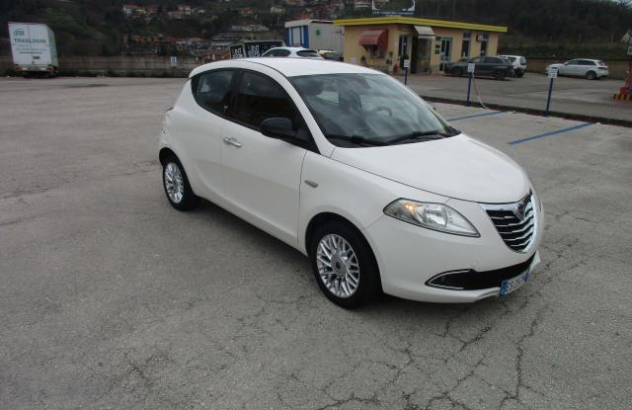 LANCIA Ypsilon  Diesel 2013
