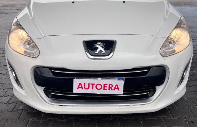 PEUGEOT 308 1.6 8V HDi 93 CV 5p. Active Diesel 2013