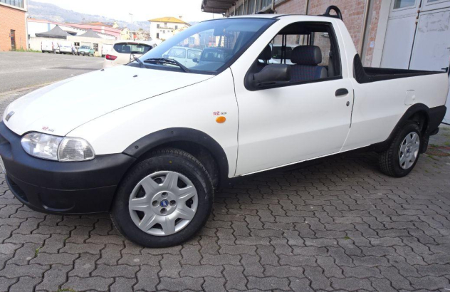 FIAT Strada  Diesel 2002