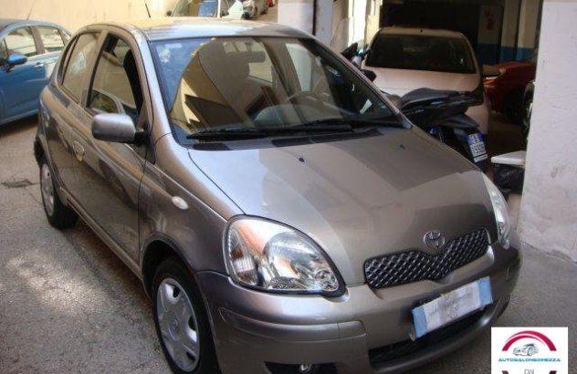 TOYOTA Yaris 16V 5 porte Expo Clima Benzina 2005