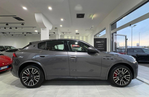 MASERATI Grecale 2.0 MHEV Modena Elettrica-Benzina 2022