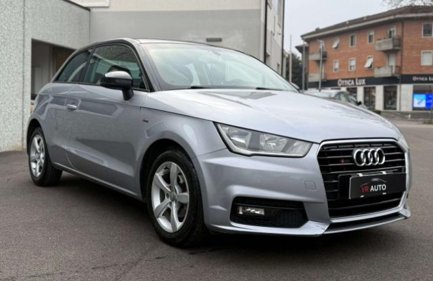 AUDI A1  Diesel 2015