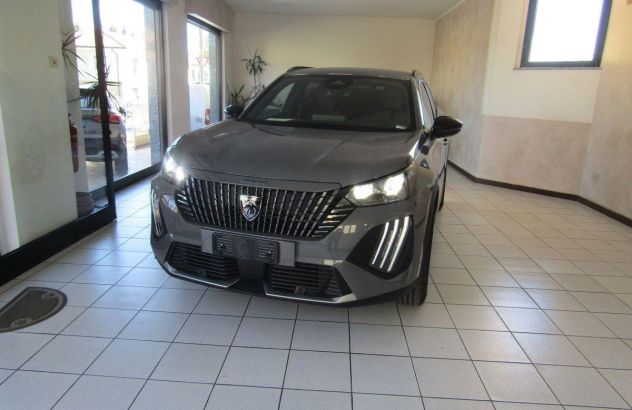 PEUGEOT 2008 / e-2008 2008 Hybrid 145 e-DCS6 Allure Elettrica-Benzina 2025