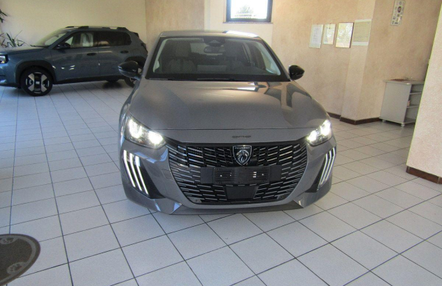 PEUGEOT 208 / e-208 208 Hybrid 100 e-DCS6 Allure Elettrica-Benzina 2026