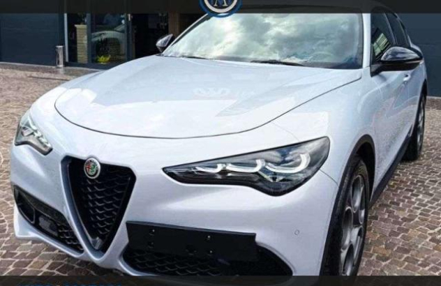 ALFA ROMEO Stelvio  Benzina 2023