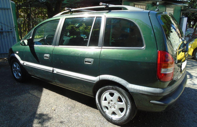 OPEL Zafira  Benzina 2001