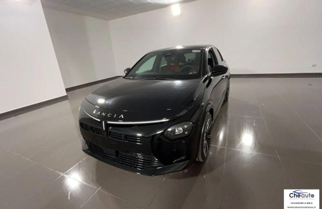 LANCIA Ypsilon  Elettrica-Benzina 2025