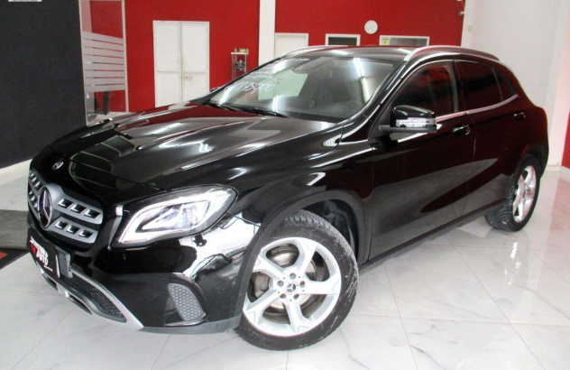 MERCEDES Classe GLA GLA 200 d Automatic Premium Diesel 2017