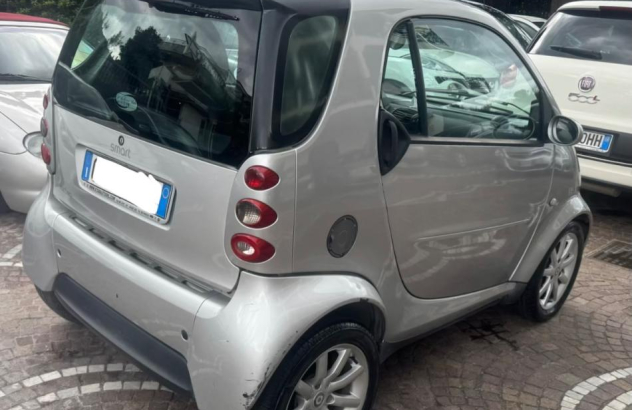 SMART Fortwo 700 coupé passion Benzina 2004