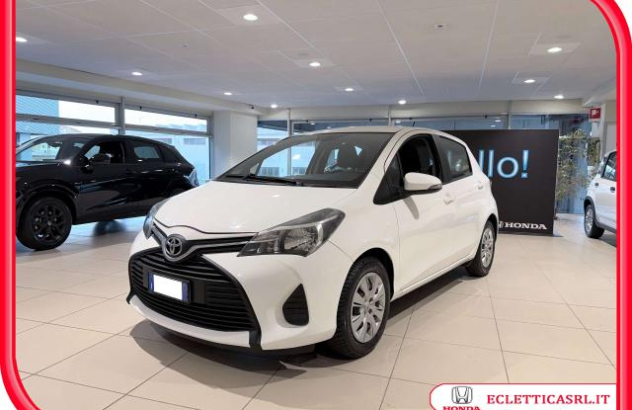 TOYOTA Yaris  Benzina 2014
