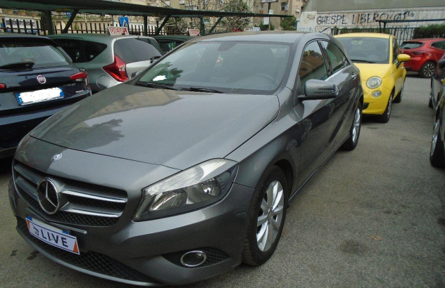MERCEDES Classe A  Benzina 2012