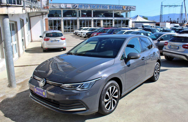 VOLKSWAGEN Golf  Diesel 2023