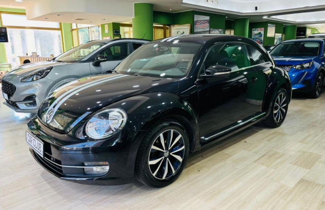 VOLKSWAGEN Maggiolino 1.6 TDI Design Diesel 2012