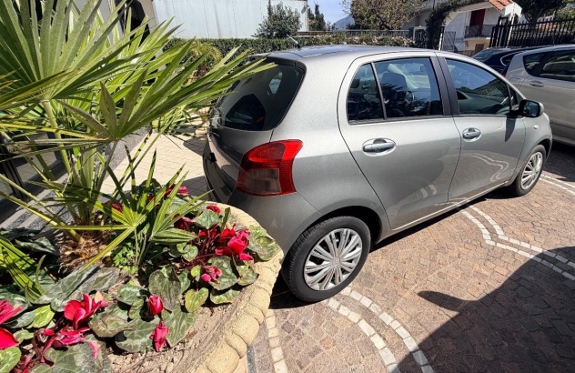 TOYOTA Yaris 1.3 5p. Sol Benzina 2006