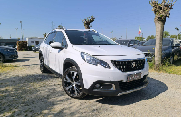 PEUGEOT 2008 BlueHDi 100 Allure Diesel 2017