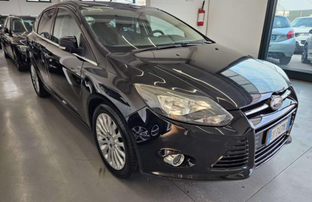 FORD Focus  Benzina 2011