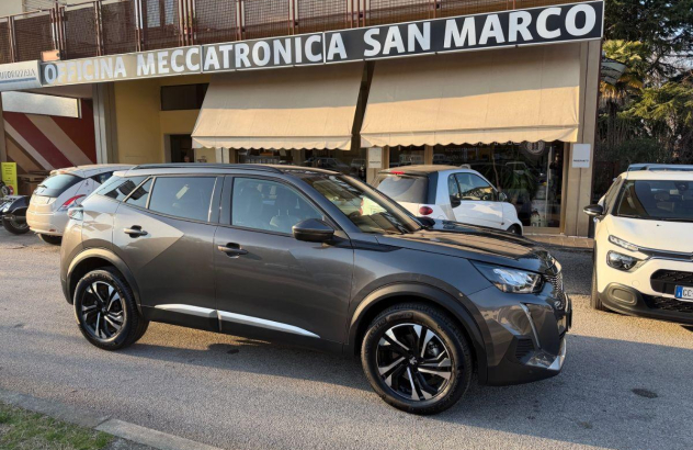 PEUGEOT 2008 2008 BlueHDi 130 SeS EAT8 Allure Diesel 2020