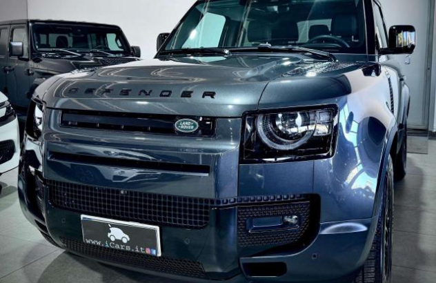 LAND ROVER Defender  Elettrica-Diesel 2025