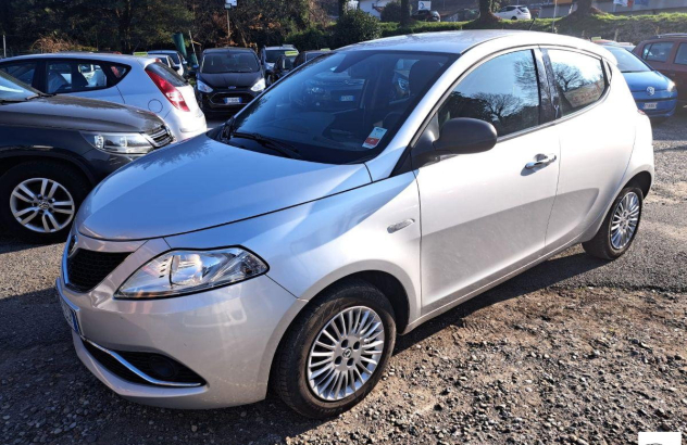 LANCIA Ypsilon  GPL 2017