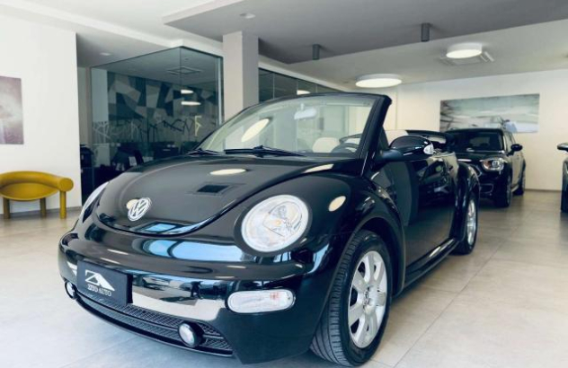 VOLKSWAGEN New Beetle  Benzina 2003