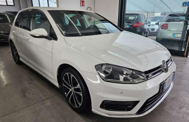 VOLKSWAGEN Golf  Benzina 2016