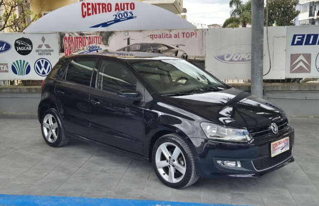 VOLKSWAGEN Polo 1.6 TDI 90CV DPF DSG 5p. Highline Diesel 2013