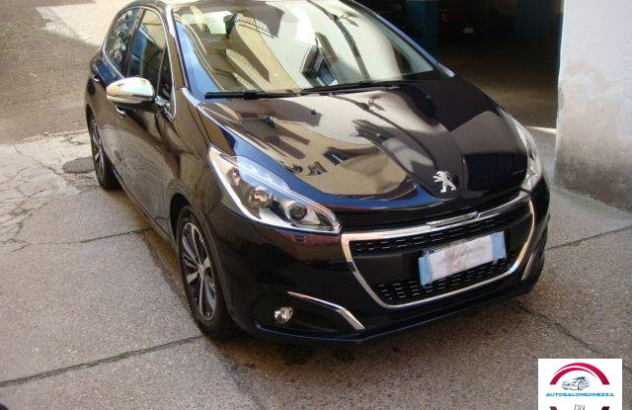 PEUGEOT 208 PureTech 82 5p. GPL Allure GPL 2017