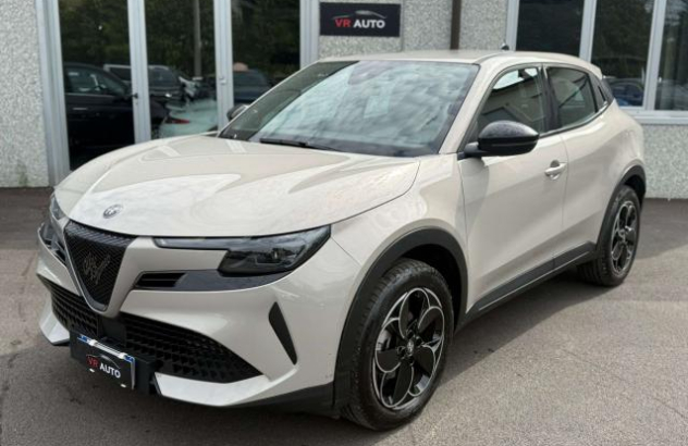 ALFA ROMEO Junior  Elettrica 2025