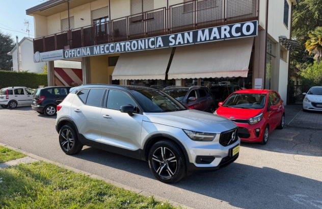 VOLVO XC40 D4 AWD Geartronic R-design Diesel 2018