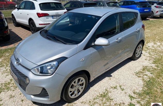 HYUNDAI i10 1.0 LPGI Econext Login GPL 2019
