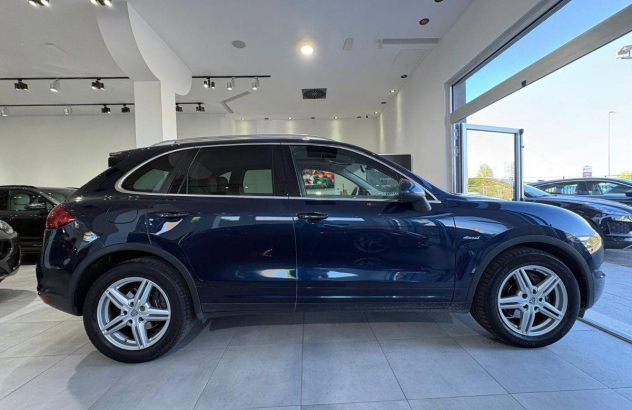 PORSCHE Cayenne 3.0 Diesel Diesel 2010