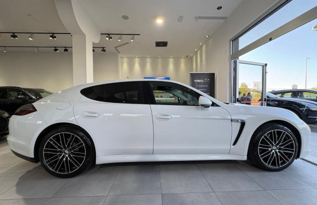 PORSCHE Panamera 4.8 4S Benzina 2010