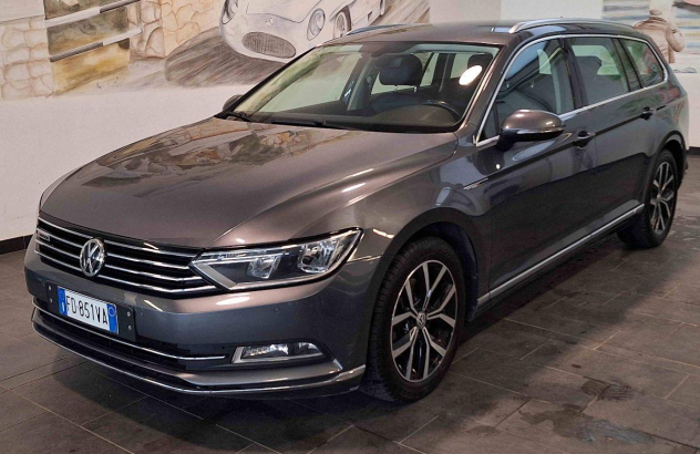 VOLKSWAGEN Passat Variant Passat Var.2.0 TDI 190 4MOT DSG High.BMT Diesel 2016