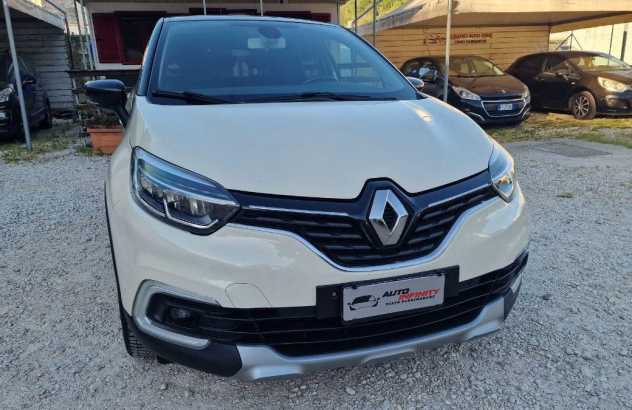 RENAULT Captur dCi 8V 90 CV EDC SeS Energy Intens Diesel 2017