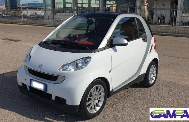 SMART Fortwo 1000 52 kW MHD coupé passion Benzina 2010