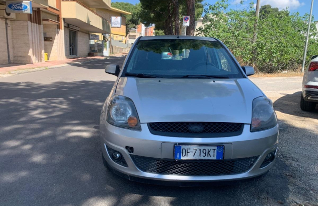 FORD Fiesta 1.2 16V 5p. Titanium Benzina 2007