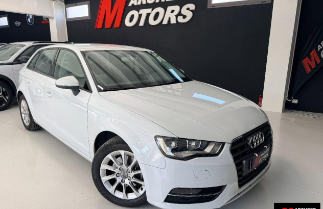 AUDI A3 SPB 1.6 TDI Business Diesel 2015