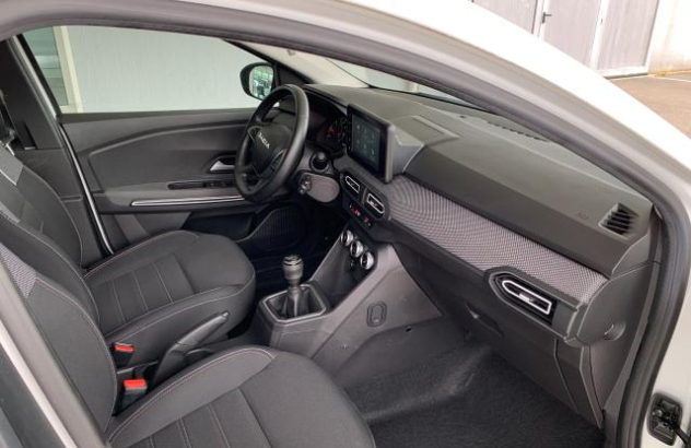 DACIA Jogger 1.0 TCe 110 CV 7 posti Extreme Benzina 2023