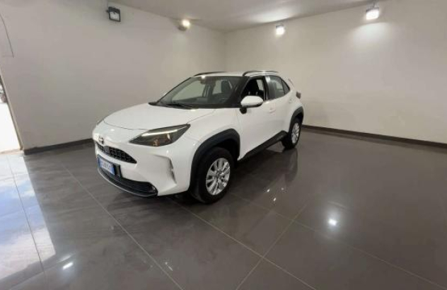 TOYOTA Yaris Cross  Elettrica-Benzina 2023
