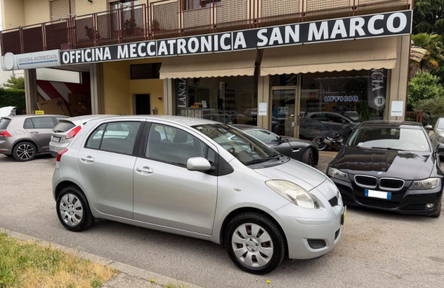 TOYOTA Yaris 1.0 5p. Benzina 2009