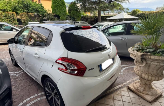 PEUGEOT 208 1.4 HDi 68 CV 5p. Active Diesel 2012