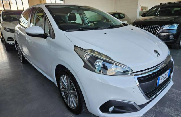 PEUGEOT 208  Benzina 2016
